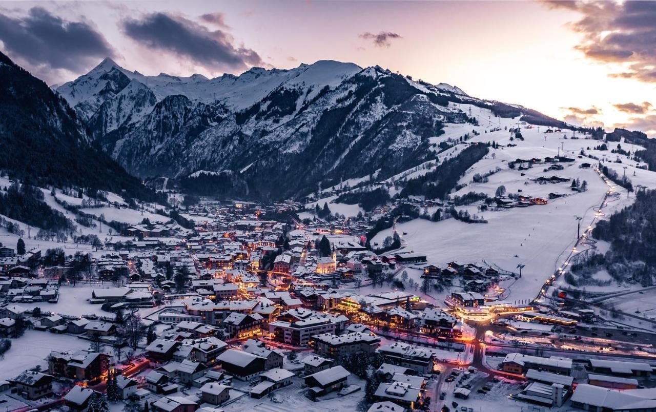 Soulsisters' Hotel 4 Sterne Superior Kaprun Exteriör bild