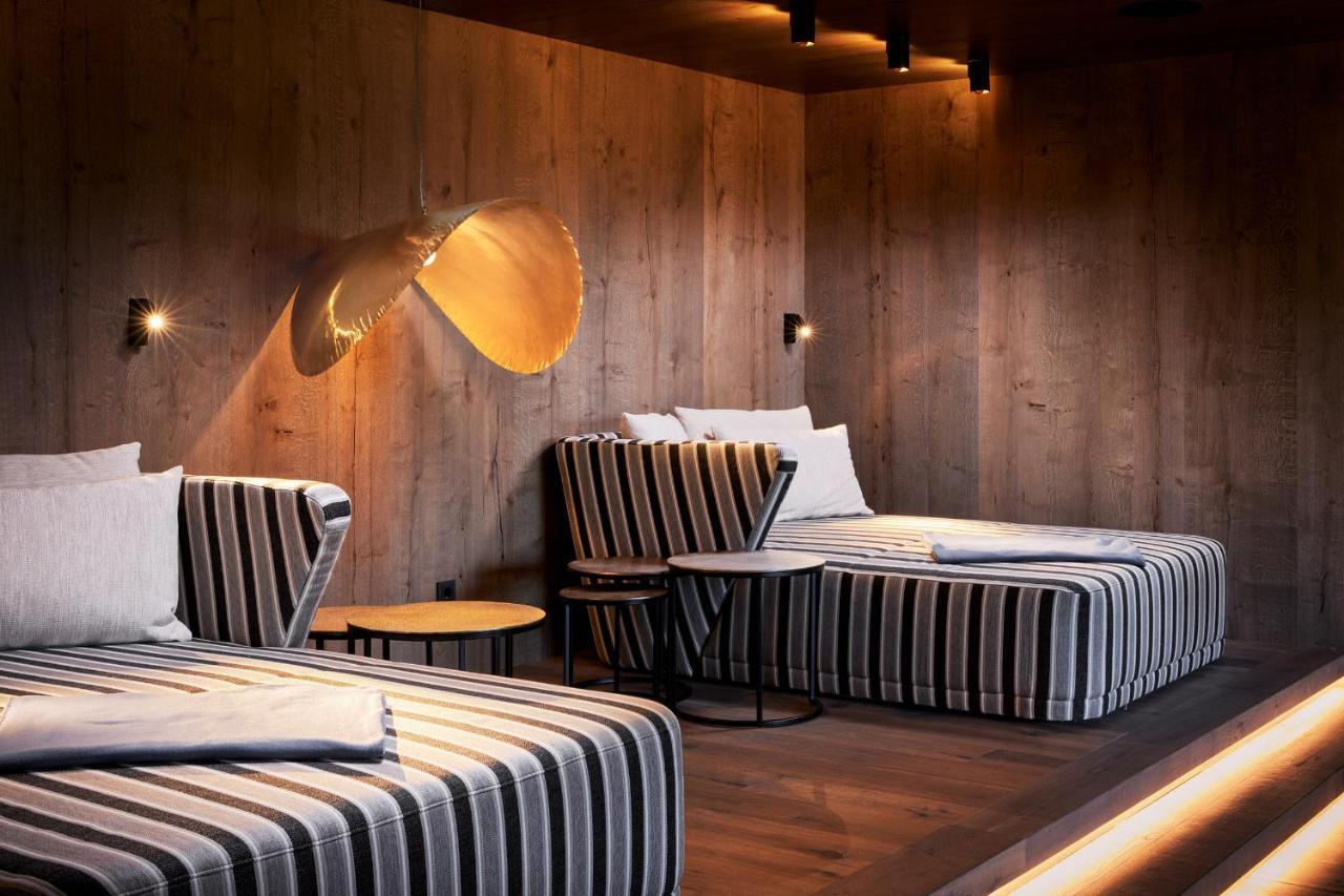 Soulsisters' Hotel 4 Sterne Superior Kaprun Exteriör bild